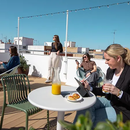 Aila Ii Boutique By Singularstays - Digital Access Hotel