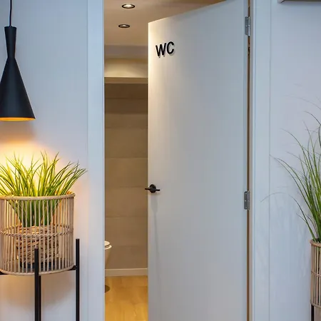 Hotel Aila Ii Boutique By Singularstays - Digital Access Burjassot